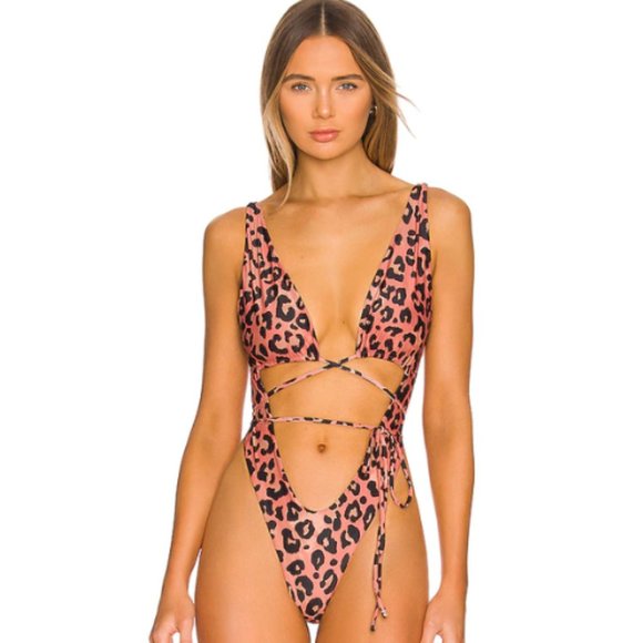 Michael Costello Sierra One Piece in Rusty Orange Cheetah NWT Size Small - Picture 1 of 6